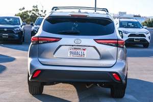 Toyota Highlander XLE AWD Usada de 2023 - Product Image 6