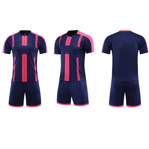 Maillots de football personnalisés pour hommes, à séchage rapide, respirants, 100% polyester, impression par sublimation, nom d'équipe personnalisé, uniformes d'entraînement de football - Product Image 4