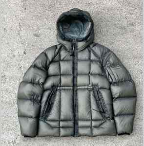 Veste d'hiver matelassée pour homme de haute qualité à prix raisonnable avec col montant, imperméable, logo personnalisé, options personnalisables - Product Image 1