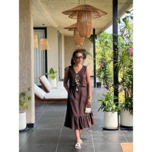 Conjunto de Falda y Blusa para Mujer, Color Cocoa Dusk, Algodón de Alta Calidad con Spandex, Tejido de Punto, Midi, Plisado, Informal, Estampado, para Uso Diario en Verano - Product Image 3