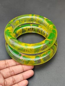 กำไลเรซินทำมือคุณภาพสูงพร้อมดอกไม้อัดสำหรับฤดูใบไม้ผลิและธรรมชาติที่ได้แรงบันดาลใจจากแฟชั่นที่ถูกที่สุดโดย aaliyan impex - Product Image 4