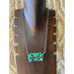 Collar de Barra de Plata de Ley y Turquesa de la Montaña Sonora de Kathleen Chavez, Collar de Moda con Diseño de Barra - Product Image 2