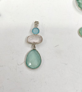 Impressionnant Pyramide Forme Calcédoine Rose Quartz Argent Sterling Lunette Réglage Vintage Style IGI Certifié Bracelet Prix de gros - Product Image 1