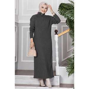 Vestido de punto Hijab con media cremallera Antracita - Product Image 2