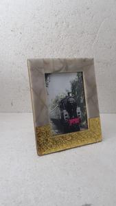 กรอบรูปฝังโลหะเรซินและดีไซน์ที่เป็นเอกลักษณ์สำหรับกรอบรูปตกแต่งบ้าน - Product Image 4