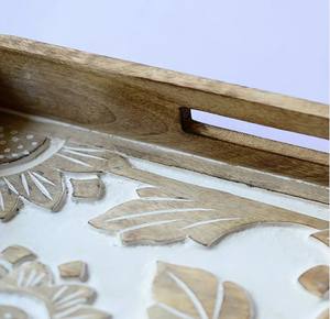 Fournisseur en gros de plateaux de service en bois de manguier naturel, faits à la main, écologiques, de qualité supérieure, lavables au lave-vaisselle, à prix avantageux - Product Image 3