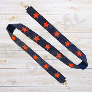 Correa de bolso con cuentas de semillas de naranja y estrella personalizable 'Hook Em Horns' accesorio de moda correa de monedero con cuentas de oro blanco - Product Image 1