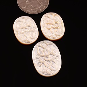 Juego de tres piezas tallado ovalado de nácar natural para collar y pendiente, joyería de piedras preciosas de fabricante en la India - Product Image 3