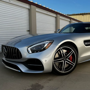 Mercedes-AMG GT C Roadster d'occasion haut de gamme, modèle 2018, environ 6 100 milles, V8 biturbo - Product Image 1