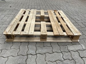 Palet Europeo Reciclado en Oferta, Procedente de China, de una Sola Cara, Entrada de 4 Vías, Alternativa Ecológica a los Palets de Madera - Product Image 4