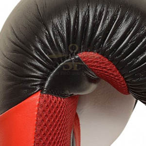 Guantes de Boxeo Profesionales Personalizados para Niños, Cómodos, de Cuero, con Cierre Ajustable de Gancho y Bucle, Guantes de Entrenamiento de Alta Calidad en Oferta - Product Image 6