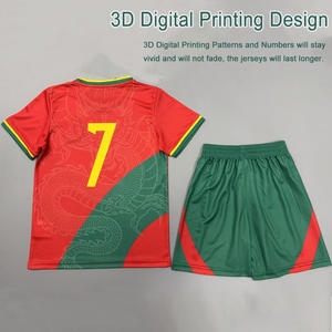 Tissu respirant d'uniformes de football personnalisés OEM pour les équipes avec impression de logo Fabrication de vêtements de sport de marque privée - Product Image 6