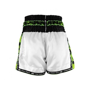 Shorts de boxe de haute qualité, en satin doux, légers, respirants, pour l'entraînement et la pratique sportive, vêtements de sport pour hommes. - Product Image 3