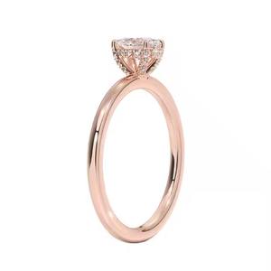 Bague de fiançailles en or véritable 18 carats pour femme ovale coupe VVS Halo Moissanite Solitaire Bague de mariage en diamant - Product Image 4