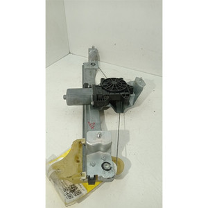 Mécanisme de lève-vitre arrière droit Renault Captur Série 827009380R K9K639 (13>19) - Product Image 3