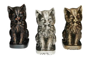 Urna de Latón con Forma de Gato Arrodillado - Product Image 3