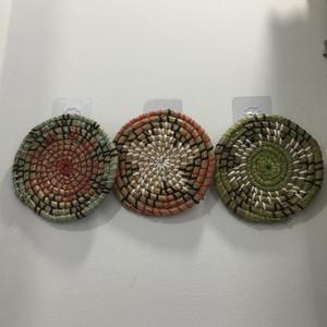 Lleva la Vida Costera a Casa con la Placa Decorativa Colgante de Pasto Marino Hecha a Mano en Vietnam, Perfecta para Decoración de Paredes de Estilo Bohemio Moderno - Product Image 4