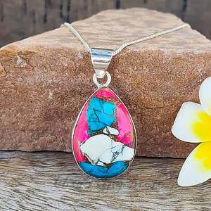 Collar MANOMAY Hecho a Mano con Colgante de Algodón de Azúcar Turquesa, Plata de Ley 925, Joyería de Lujo con Diseño Budista Tibetano para Mujer - Product Image 2