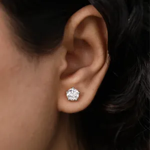 ต่างหูเพชรทรงเหลี่ยมเจียระไนแบบ Brilliant ที่เพาะเลี้ยงในห้องปฏิบัติการ น้ำหนักรวม 2.00 กะรัต ความสะอาดระดับ VS1 สี F เงินสเตอร์ลิง พร้อมตัวเลือกเคลือบทอง ดีไซน์หรูหรา สง่างาม - Product Image 4