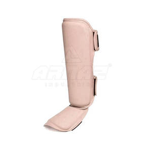 Espinillera de Boxeo con Costuras Reforzadas y Acabado Liso, con Acolchado Interior Suave y Ajuste Estable - Product Image 6