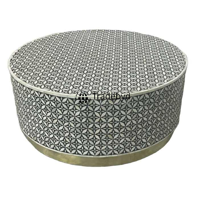 Available in different Colors