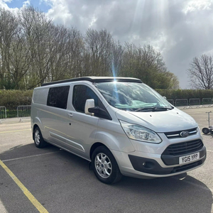 Nouvelle caravane de luxe 4x4 tout-terrain, camping-car, remorque, maison mobile pour les voyages sur route et les voyages en avion, avec réfrigérateur pour le camping et les voyages - Product Image 1