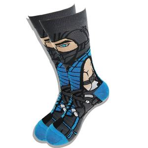 Chaussettes de sport d'équipe en coton tricoté à la mode avec logo personnalisé OEM Chaussettes de sport unisexes confortables de haute qualité pour les hommes - Product Image 2