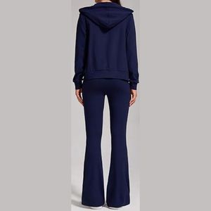 Wholesale High Quality Printed Slim Fit <b>Cropped</b> <b>Zip</b> <b>Hoodie</b> Sweatpants Set Women Customizable Polyester/Cotton 2 Piece Tracksuit - Product Image 2