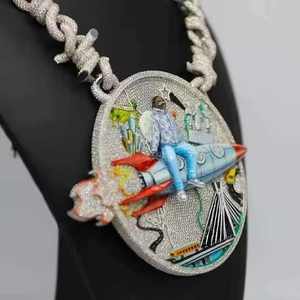 Colgante Hip Hop de plata esterlina completa de forma redonda exagerada personalizada con diseño único de diamante para suministro directo de raperos - Product Image 2