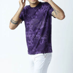 Camiseta de sublimación OEM Camiseta de sublimación hecha de algodón impresa personalizada para hombres en MOQ bajo - Product Image 4