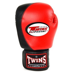 Guantes de Boxeo Twins Rojos y Negros de Cuero de 12 Oz con Correa de Muñeca Ajustable, Guantes Profesionales para Entrenamiento de Kickboxing, Sparring y MMA - Product Image 2