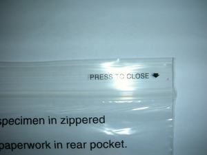 نقل العينات مع الحقيبة الخلفية مع علامة المخاطر البيولوجية/كيس بلاستيك طبي مخصص من البولي إيثيلين للمخاطر البيولوجية - Product Image 5