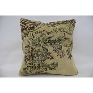 Coussin Kantha Beige 24x24 Pouces Paisley Patchwork Oreiller en Laine Motif Vintage Technique Tissée - Product Image 4