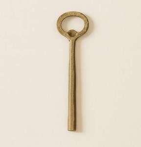 Abridor de Botellas de Metal y Madera Multifuncional, Resistente, Diseño Contemporáneo, Herramienta de Barra Elegante, Accesorio para Eventos y Bares en Casa - Product Image 4