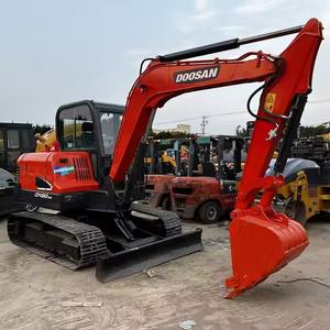 Mini-excavatrice d'occasion Doosan DX60-5B, 7 tonnes, excavatrice hydraulique sur chenilles avec moteur, pompe, haute efficacité, prix bas - Product Image 3