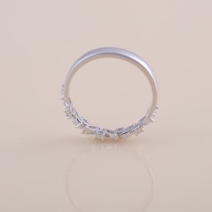IGI Certified Marquise & Round Diamond Half Eternity <b>Ring</b> in 9K Rose / Yellow & White Gold - Product Image 4