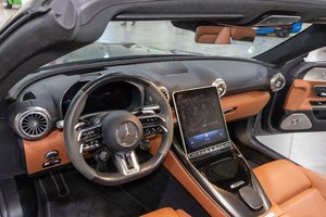 Mejor precio, mejor valoración: Mercedes SL63 AMG Twin-Turbo Tuxedo 2022, gran turismo de máxima comodidad - Product Image 2