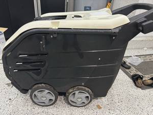 Sistema de Alimentación de Energía Continua (P.O.W.E.R.-T.R.A.I.N.) de Alta Gama con 2200W, Listo para Usar, Día y Noche - Product Image 3