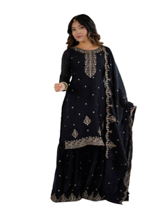 Yeni varış şık Anarkali Kurti kıyafeti kadınlar etnik olarak tasarlanmış <span class=keywords><strong>Net</strong></span> düğün kıyafeti toptan tedarikçisi parti rahat giyen - Product Image 1