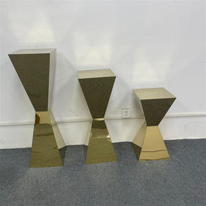 ขาตั้งดอกไม้โลหะทรงเรขาคณิตคุณภาพสูง ทนทาน หรูหรา สำหรับตกแต่งโต๊ะงานแต่งงาน - Product Image 2