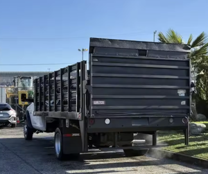 ¡Genial! Camión de plataforma plana RAM 4500 usado de 2015, listo para trabajar, con plataforma elevadora Waltcoo y plataforma de 16 pies, LHD/RHD, envío a todo el mundo - Product Image 3