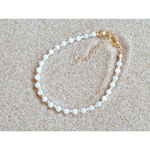 Stylish White <b>Beaded</b> <b>Bracelets</b> with Gold Plated Accents <b>for</b> Retail or Gifts - Product Image 1