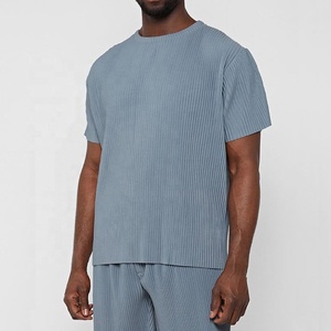 เสื้อยืดผ้าฝ้ายและกางเกงขาสั้นผ้าคอตตอนแบบมีโครงน้ำหนักเบาชุด2ชิ้นสำหรับผู้ชายใส่ออกกำลังกายสีพื้นพิมพ์โลโก้ได้ตามต้องการ - Product Image 3