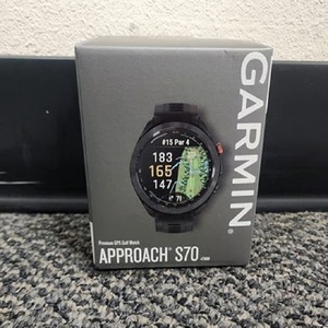 Envío gratuito para el reloj de golf GPS Approach S70 de 47 mm Premium, en caja original sellada. - Product Image 2