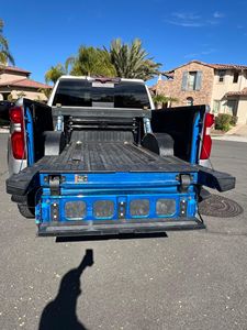 ใช้2023 Silverado 1500 ZR2 4x4 6.2ลิตรกำลัง V8, 4WD, แพคเกจเทคโนโลยี, การปรับเปลี่ยนออฟโรดที่กว้างขวาง - Product Image 4