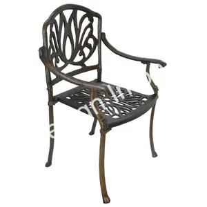새로운 스타일 주철 의자 인도 가구 공예품 금속 새로운 고대 스타일 멋진 농가 가구 FFF 의자 야외