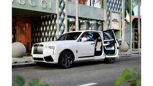 Cullinan Black Badge 2025 Usado, Todoterreno, Tracción en las Cuatro Ruedas, Volante a la Izquierda/Derecha, Certificado, Seminuevo - Product Image 5