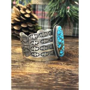 Navajo-Made High Grade Kingman & Sterling Cuff Bracelet Cultural Collectible Jewelry - Product Image 3