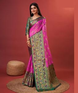 Saree indio de seda de algodón con precio bajo y colores atractivos Saree indio de Georgette Sarees de gasa pura para uso de boda - Product Image 1