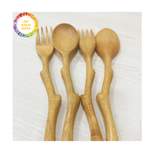 Cuchara de madera Material de madera duradero para cocinar sopa y Mezclar alimentos Utensilios ecológicos de Vietnam - Product Image 1